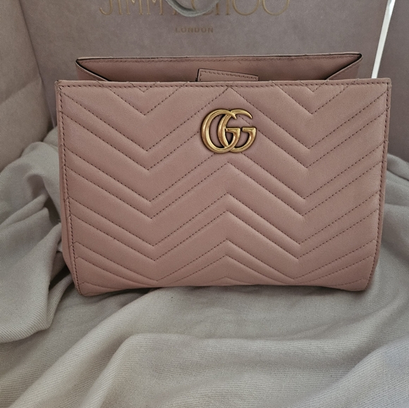 GUCCI - Picture 2 of 10